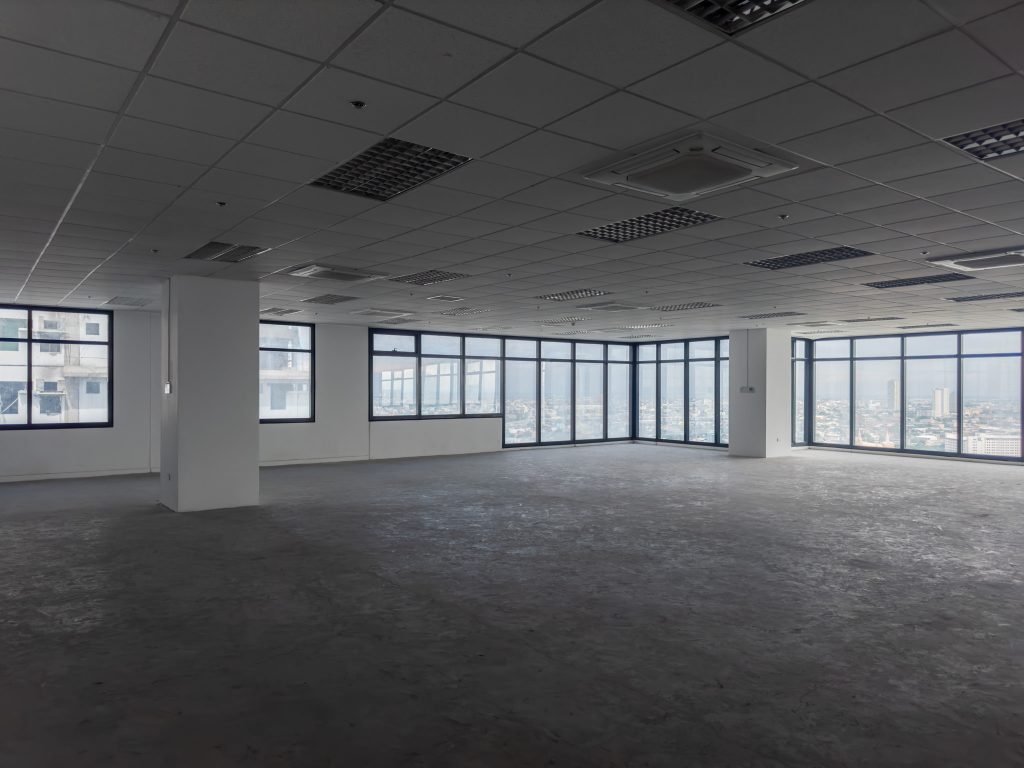 bare-shell office floor in The Upper Class, a 28-storey real estate building in Quezon City